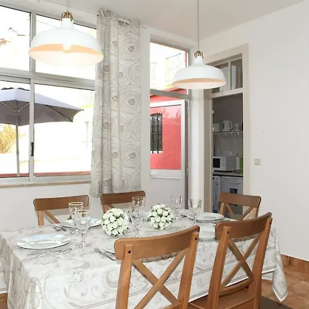 Apartment With Terrace In Lisbon